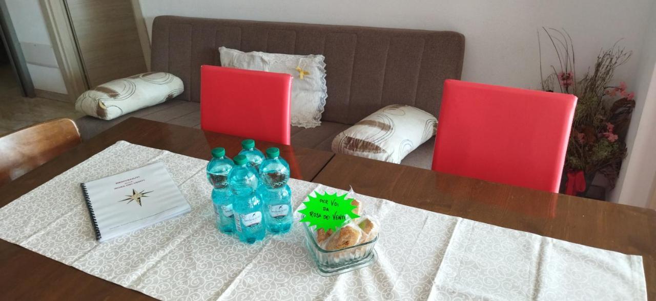 Ferienwohnung Rosa Dei Venti Sul Garda Bardolino Exterior foto