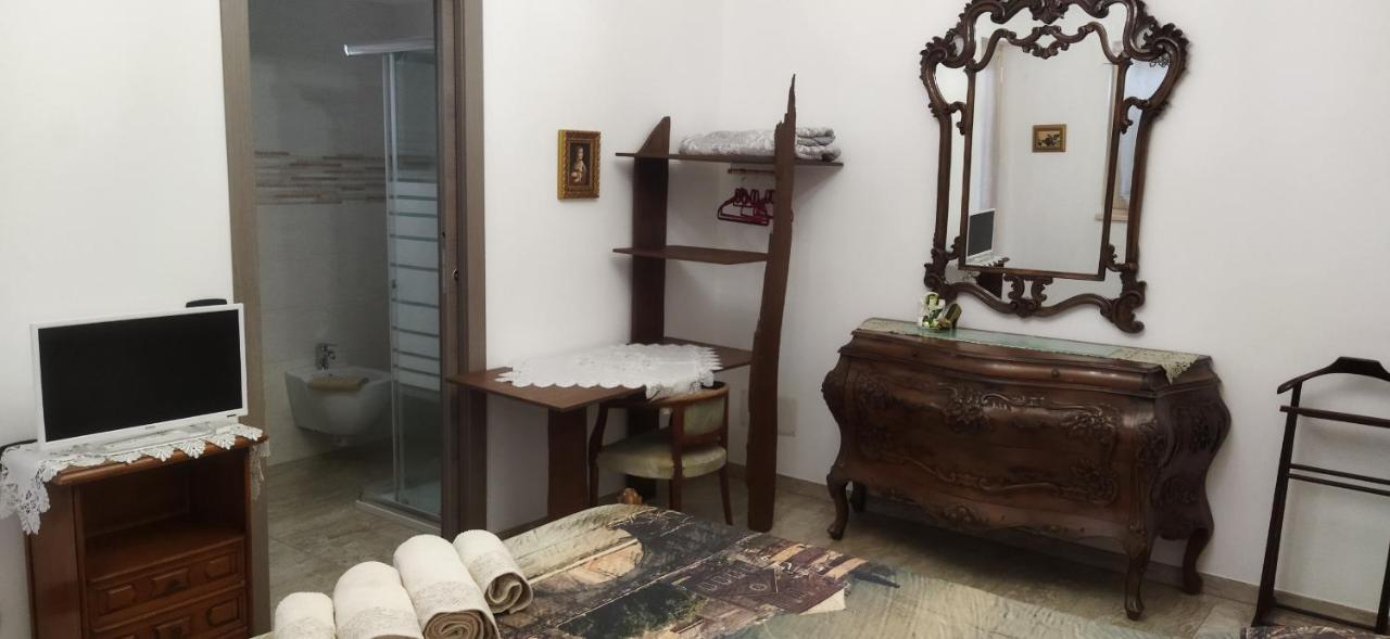Ferienwohnung Rosa Dei Venti Sul Garda Bardolino Exterior foto