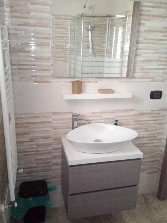 Ferienwohnung Rosa Dei Venti Sul Garda Bardolino Exterior foto